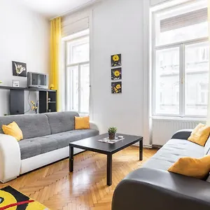Izabella 2 Budapest